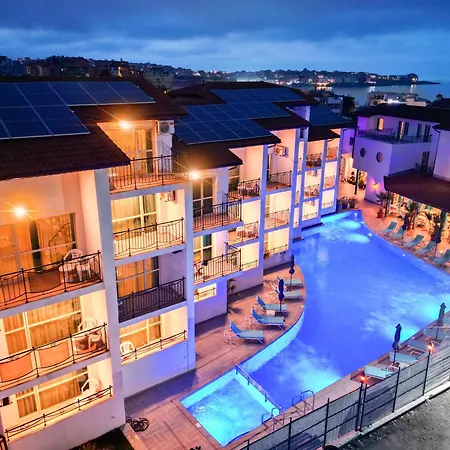 Royal Calisto Hotell 3*